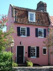 Charleston SC - Thigh Tile Pink House c. 1712