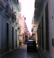 Missions Cuba - Empty Street