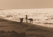 Missions Honduras - Children on Beach