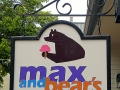 Rhode Island - Sign Max and Bear's