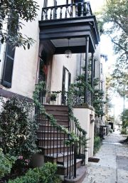 Savannah - Neighborhood