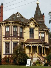 Savannah - Victorian House